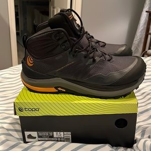 Topo Athletic Trailventure 2 hiking boots